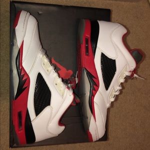 Air Jordan 5 Low ‘Fire Red’ 2016